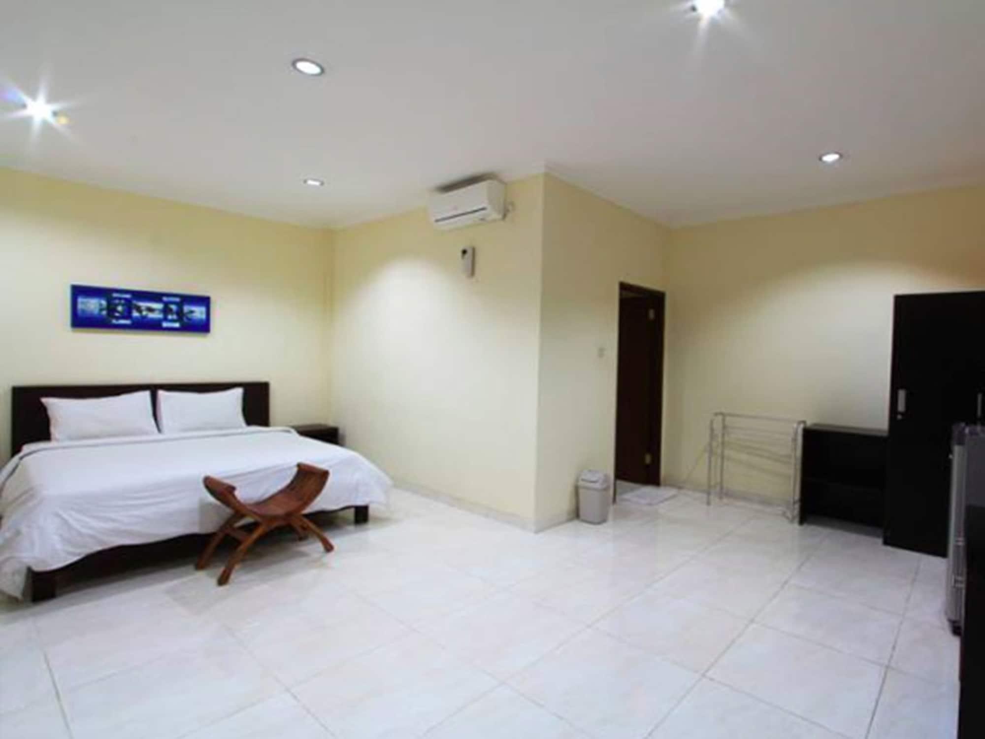 Surya Inn Kuta Lombok Exterior foto